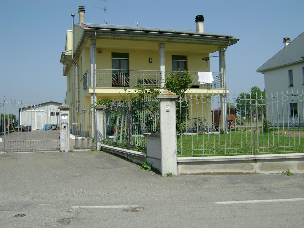 B&B Lattemiele Fontanellato Εξωτερικό φωτογραφία